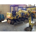 ESCAVATORE BOBCAT X225