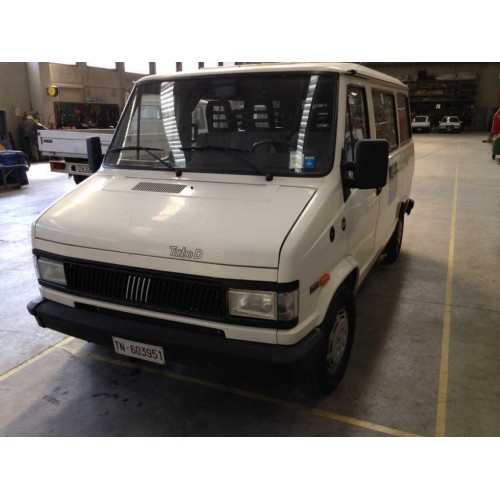 AUTO FIAT DUCATO TURBO D 9-SITZER