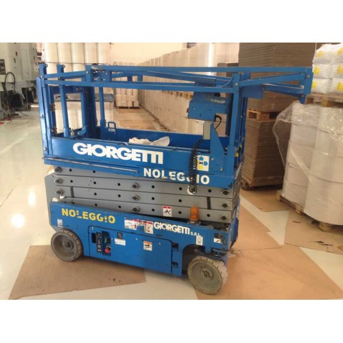 GENIE ELECTRIC SELF-PROPELLED VERTICAL LIFTER