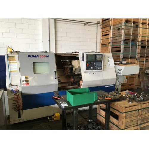 LATHE DOOSAN PUMA 300