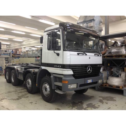 TRATTORE STRADALE MERCEDES BENZ 4143