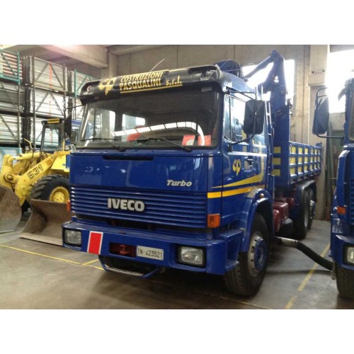 ROAD TRACTOR WITH FIAT CRANE 190.30